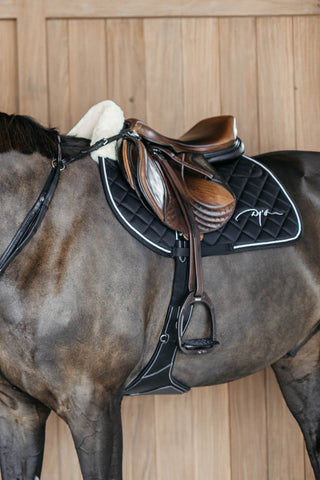 Hudvenligt springunderlag Sort