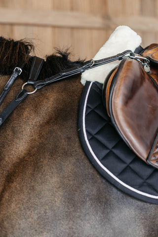 Hudvenligt springunderlag Sort