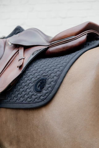 3D Logo Saddle Pad Black