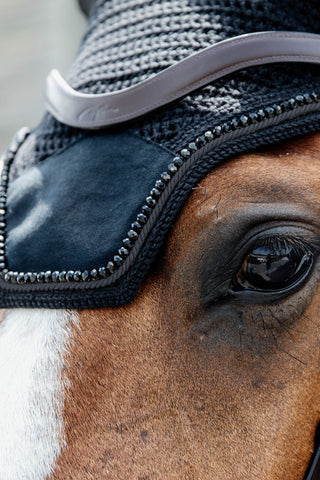 Wellington Velvet Pearls Fly Veil Black